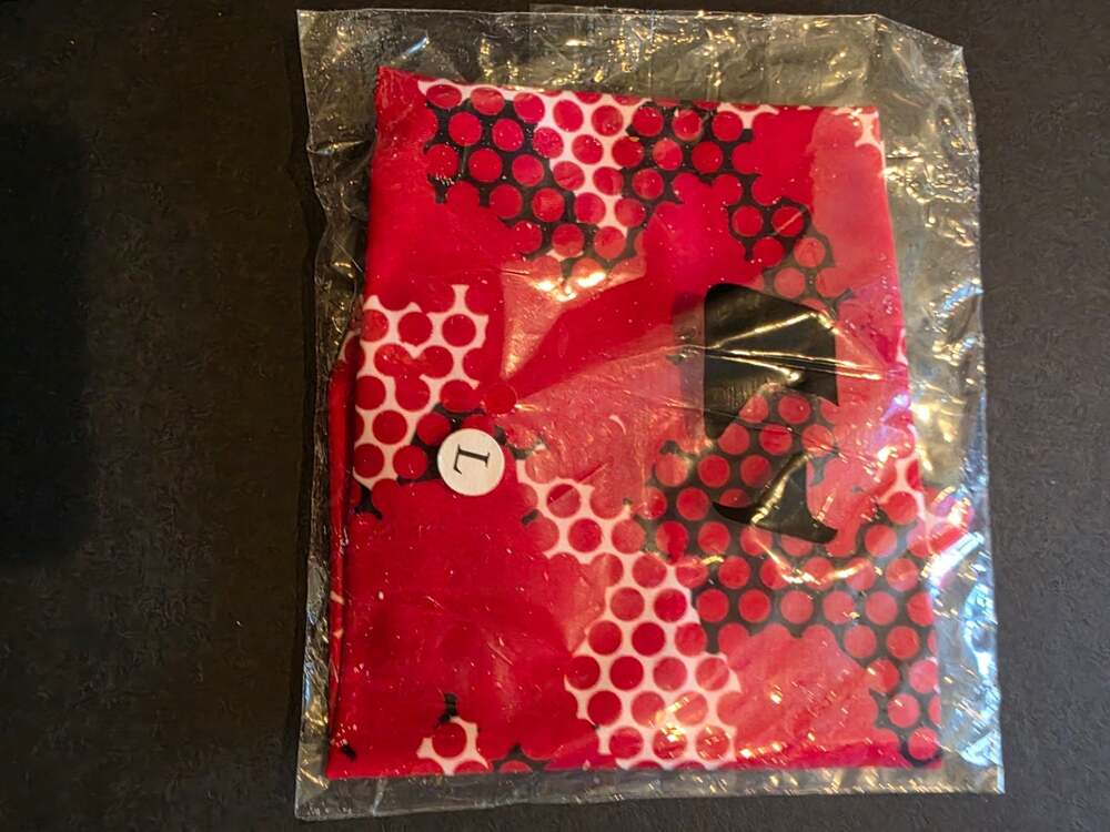 Hive Red Arm Sleeve Size L Geometric Honeycomb Pattern